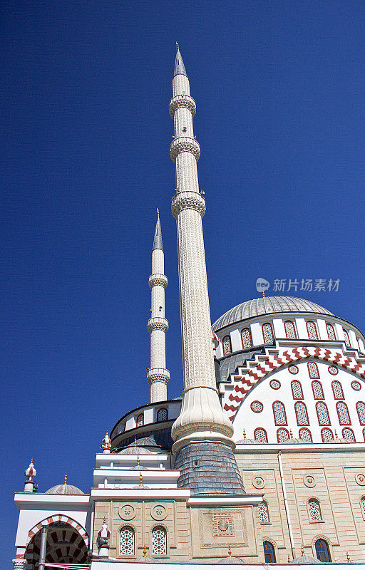 伊拉兹格的Saray mosque